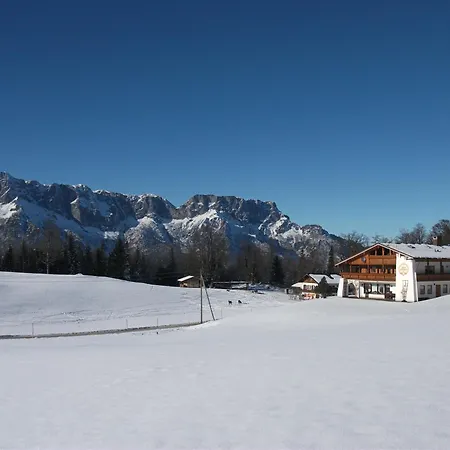 Gaestehaus Laercheck Bergfeuer Apartment